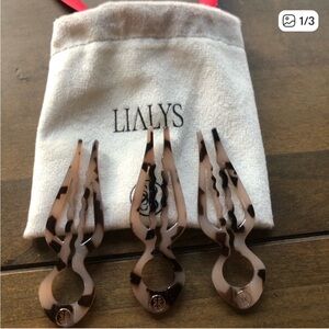 Lialys Tortoise Hair Clips